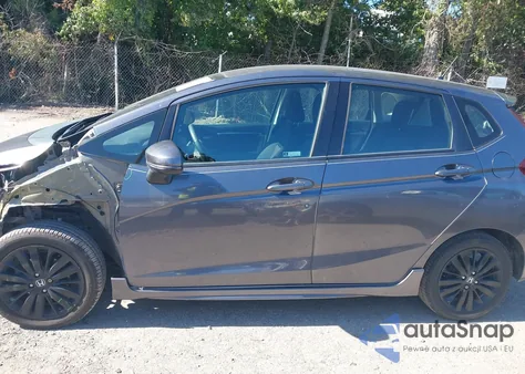 2018 Honda Fit Sport из США, поврежденный, VIN 3HGGK5H63JM731603